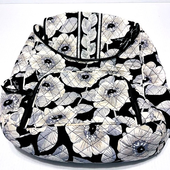 Vera Bradley quilted Backpack Black/ White - Picture 3 of 7